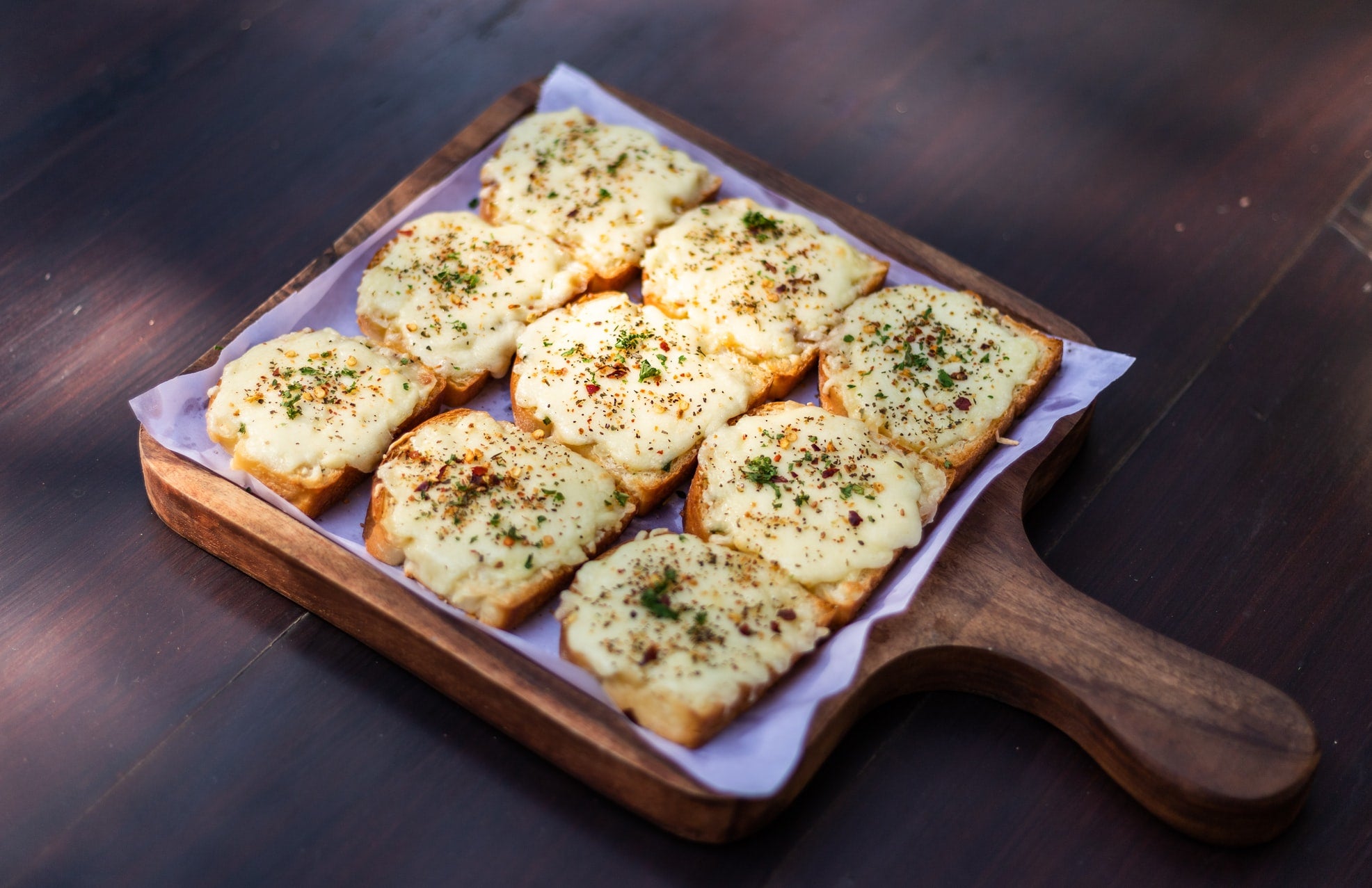 Cheesy Gar-Lick Bread